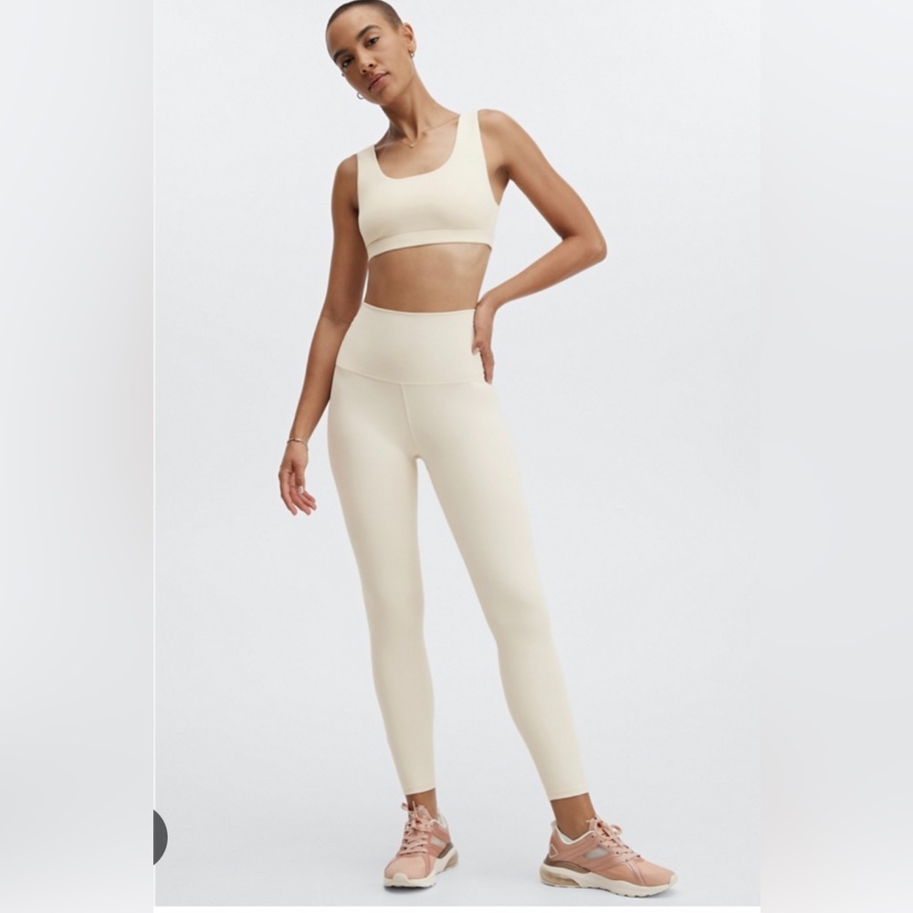 NWT Fabletics Pureluxe 7/8 Legging